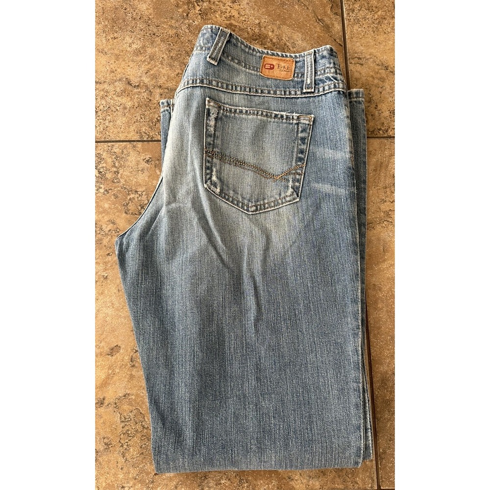 BKE Buckle Wendi Womens Denim Blue Jeans  31X31.5 Fit 32X31 Missing Front Button